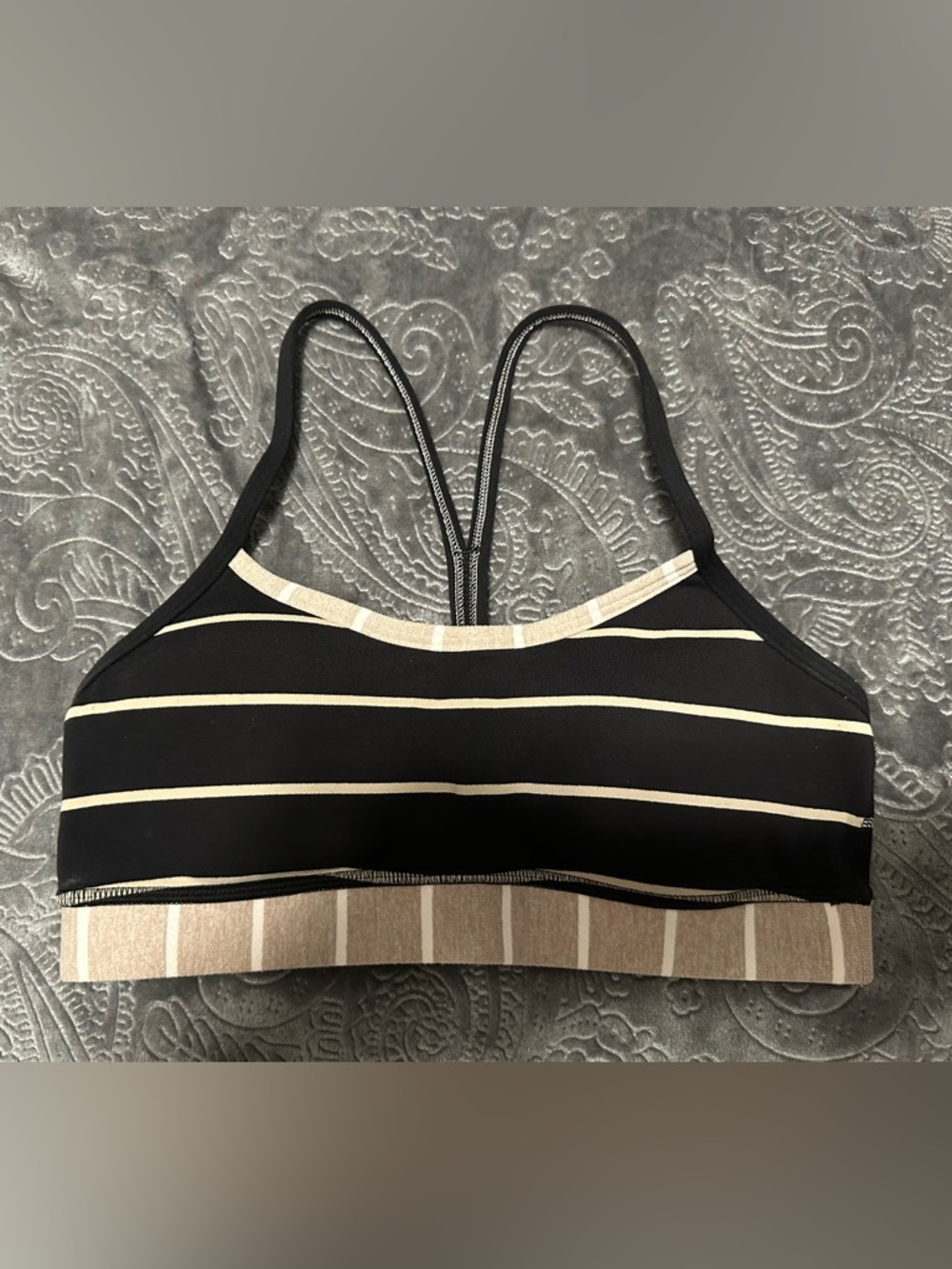 Lululemon Flow Y Bra IV Cayman Stripe Black Mojave Tan SIZE 4